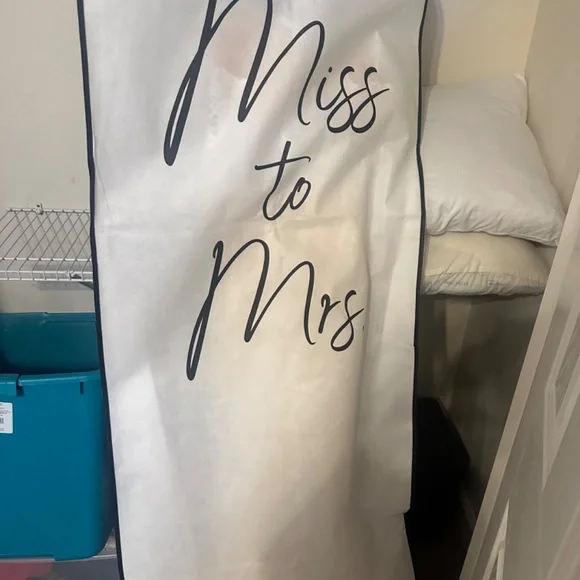 Birdie Bridal Wedding Dress - Picture 6 of 6